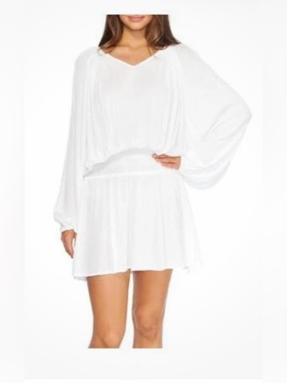 Raisins women’s Maui swim cover-up dress
“Off White” -Blue is for style only-NWT